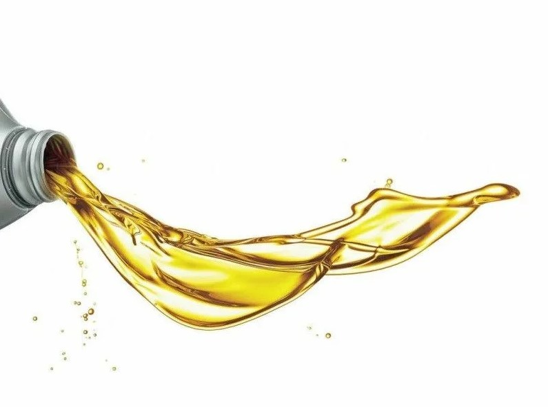 Скрытые угрозы гидравлической системы: когда выбор масла Adeco определяет надежность оборудования