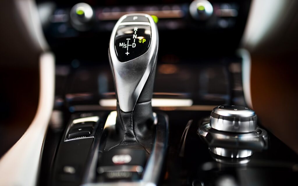 ATF жидкости для автоматических коробок передач: виды и различия